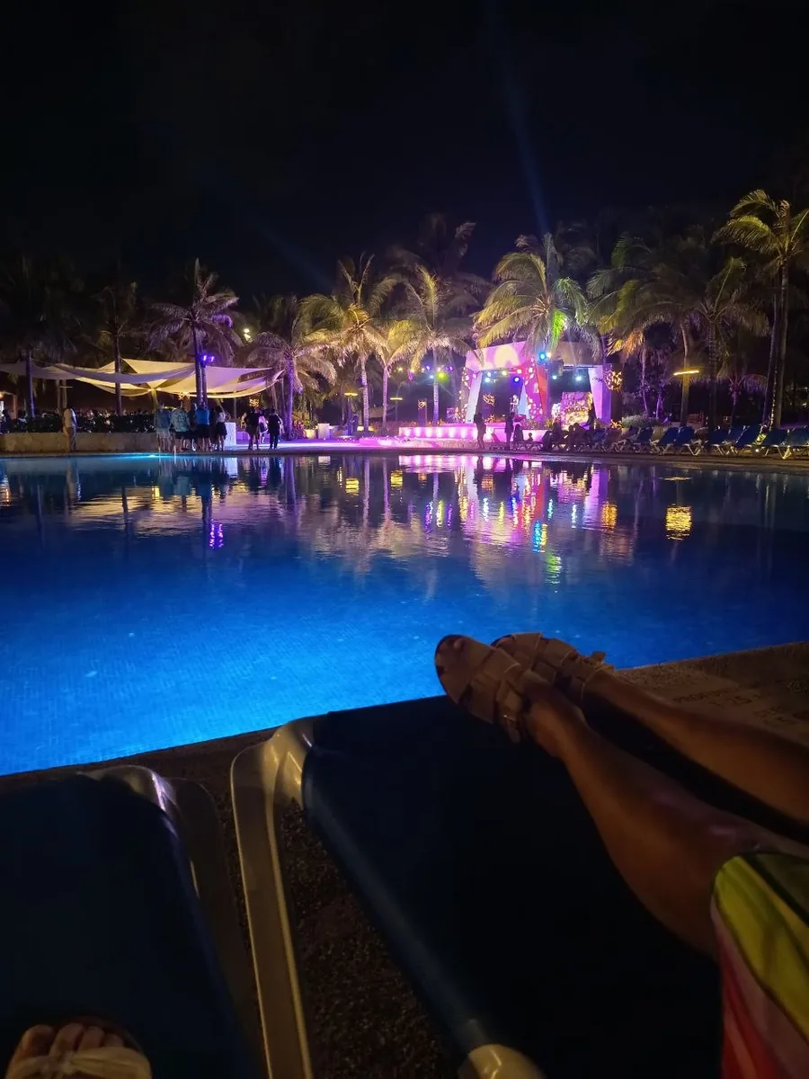 Vacances en solo dans un hôtel tout inclus avec piscine